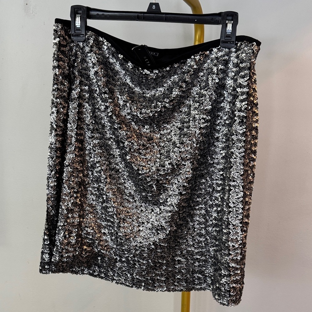 Metaphor Glittering Sequin Silver Mini Skirt NWT L